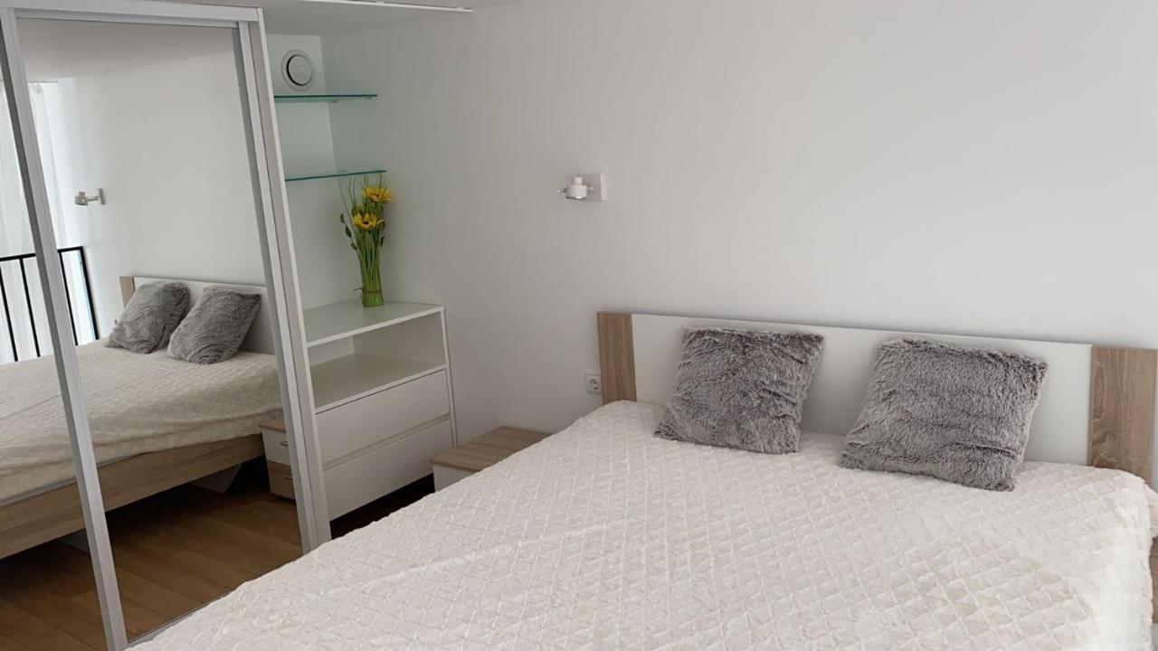 Loft In City Center-Prime Rentals คอนัส ภายนอก รูปภาพ