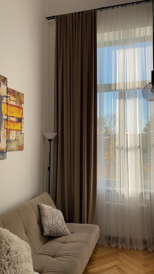 Loft In City Center-Prime Rentals คอนัส ภายนอก รูปภาพ